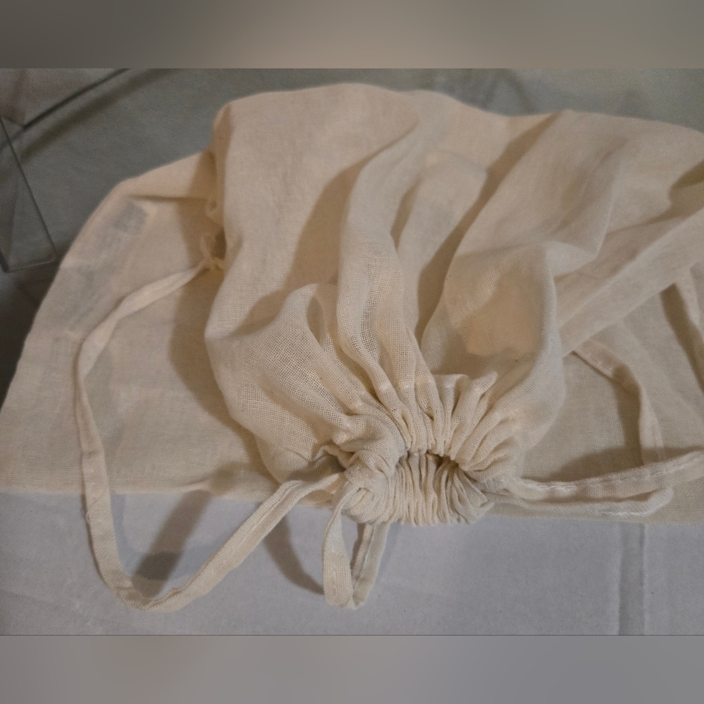 Aesop Drawstring Bag - Picture 3 of 7